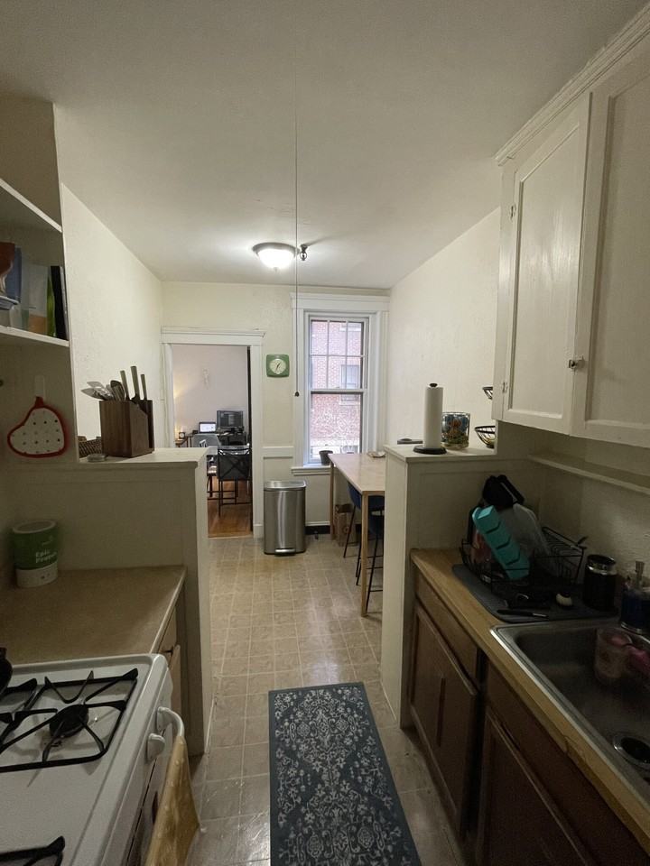 1949 Commonwealth Ave #23 - Photo 4 of 6