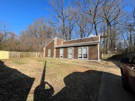 featured image of 3156 Chandler St