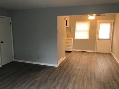 13 Rolling Mdws #13 - Photo 3 of 9