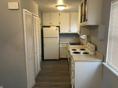 13 Rolling Mdws #13 - Photo 2 of 9