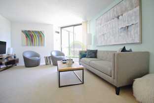 732 N Dearborn St - Photo 1 of 1