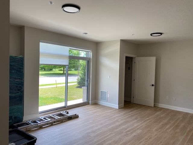 Ladona River Apartments - Photo 3 of 12