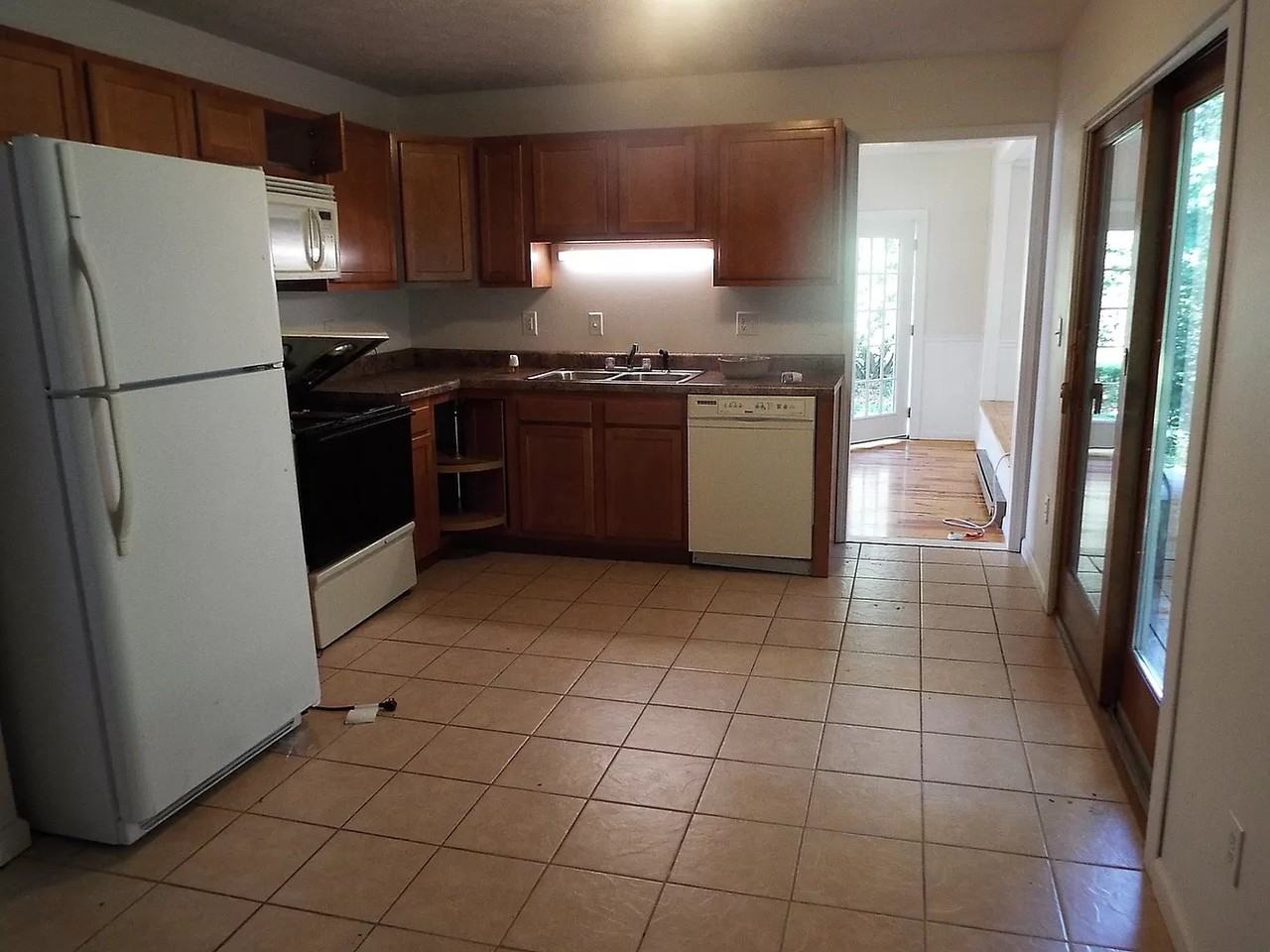 12594 Honeysuckle Hills Lane - Photo 3 of 13