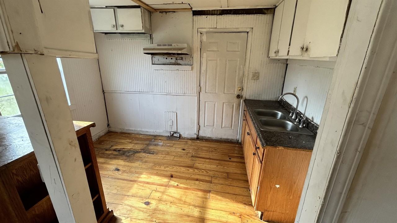 5741 Henagen Ave #1 - Photo 2 of 7