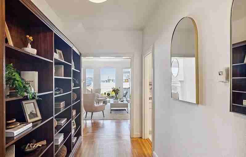 124 Pfeiffer St #2ndFL - Photo 2 of 14