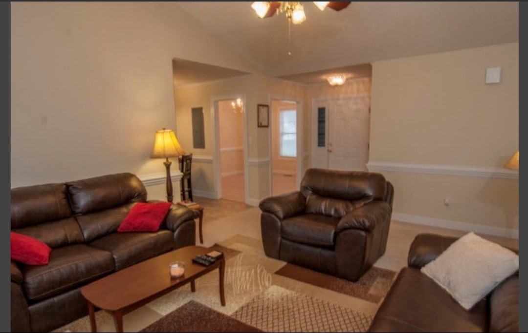 2100 Starnes Ct #NA - Photo 3 of 6