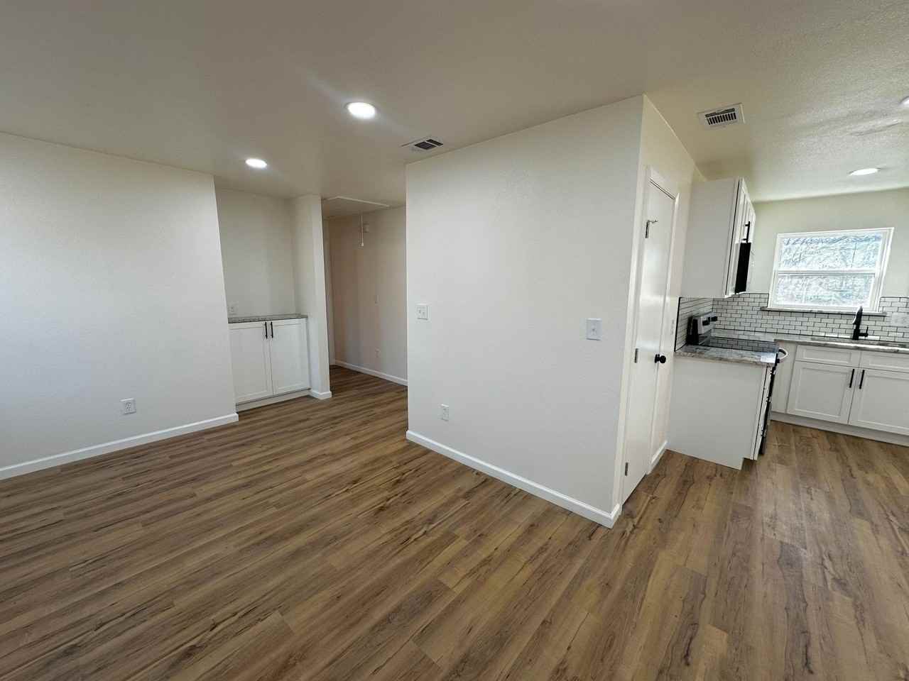 2006 San Francisco Dr #1 - Photo 7 of 22