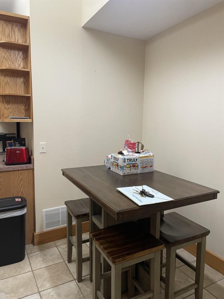 81 N Broad St #2 - Photo 5 of 18