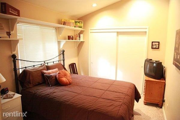 Division St - Photo 3 of 8