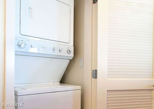 Lick Mill Blvd Apartments in Rivermark of Santa Clara, Santa Clara, CA