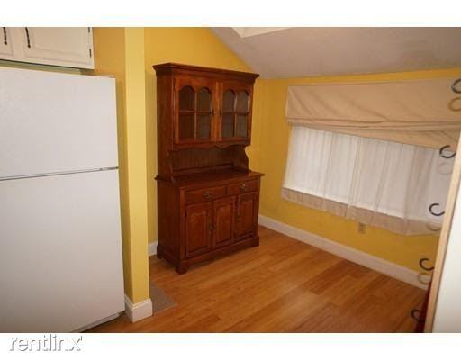 303 Trailside Way - Photo 3 of 7