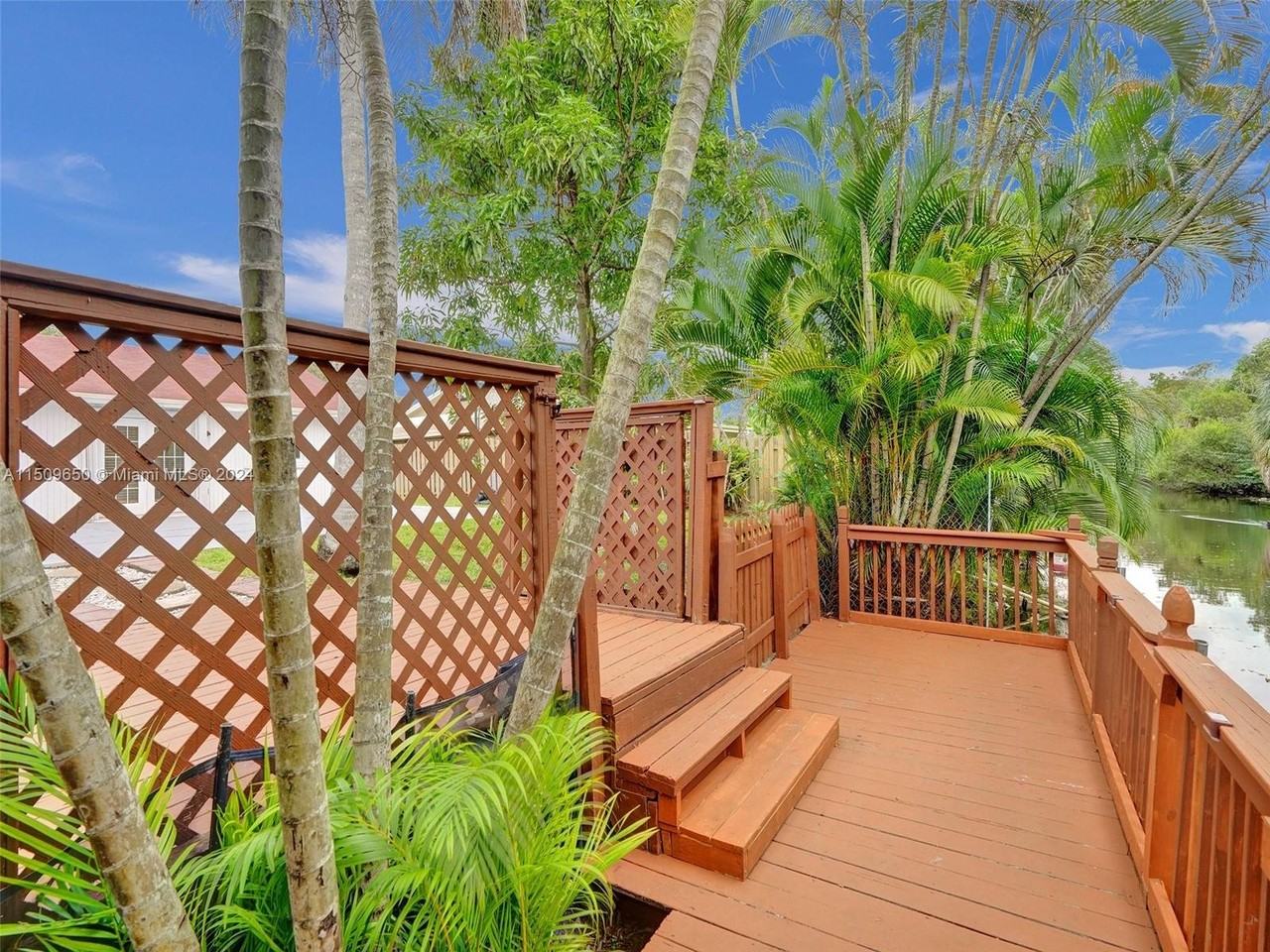 8360 Nw 3rd St - Photo 2 of 8