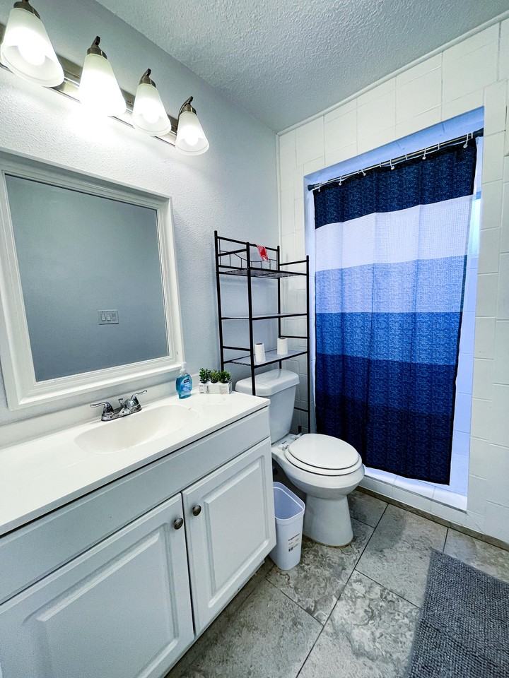 Paul Jones Dr - Photo 5 of 15