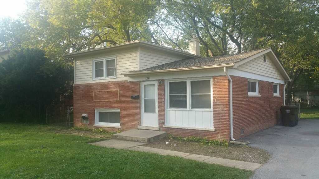 2732 174th St - Photo 2 of 13
