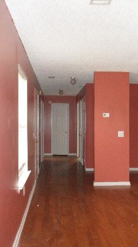 926 Poppleton Dr - Photo 2 of 8