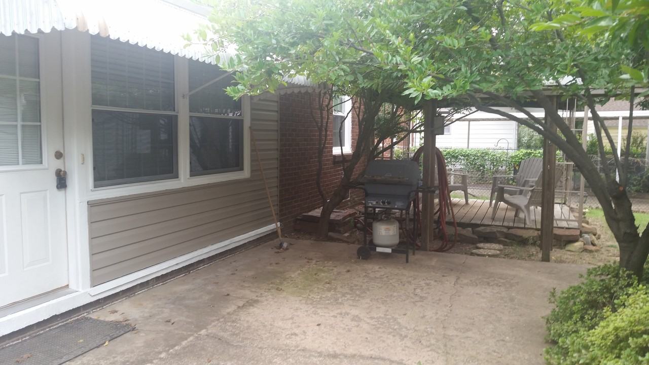 1402 S Winston Ave - Photo 3 of 29