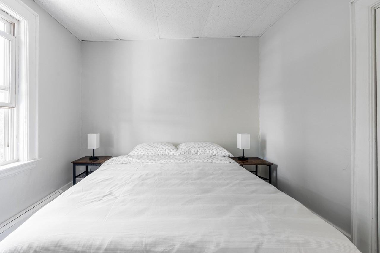 425 McKenzie Ave-WORTLEY - Photo 3 of 21