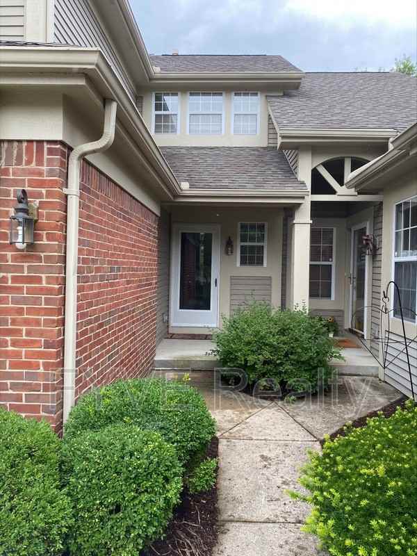 3946 W Summit Ridge Dr - Photo 2 of 45