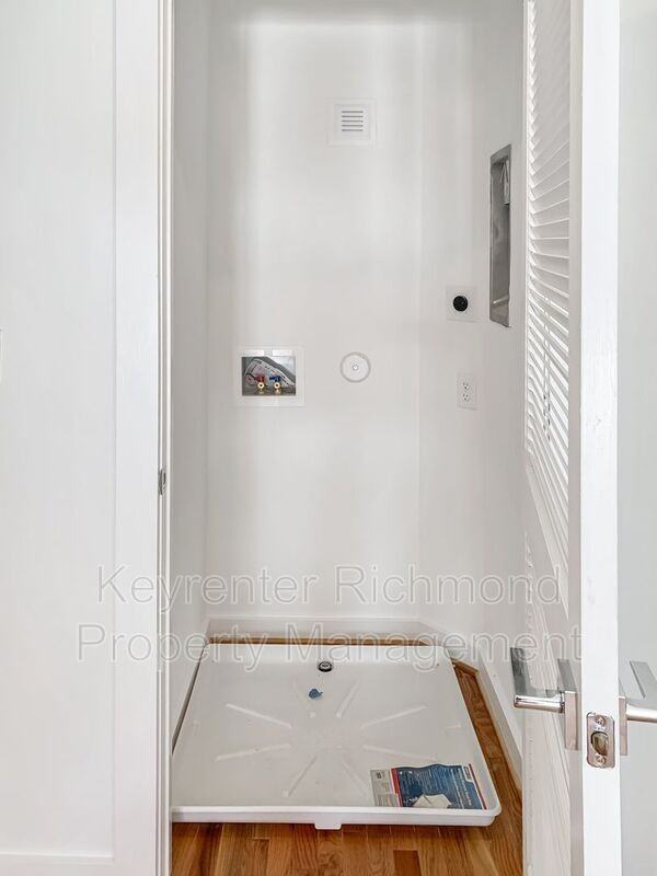 114 W 12th St #B - Photo 7 of 19