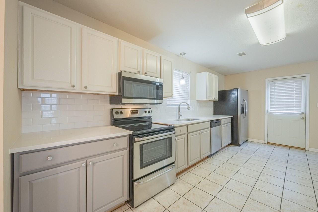 Preston Court - Photo 2 of 10