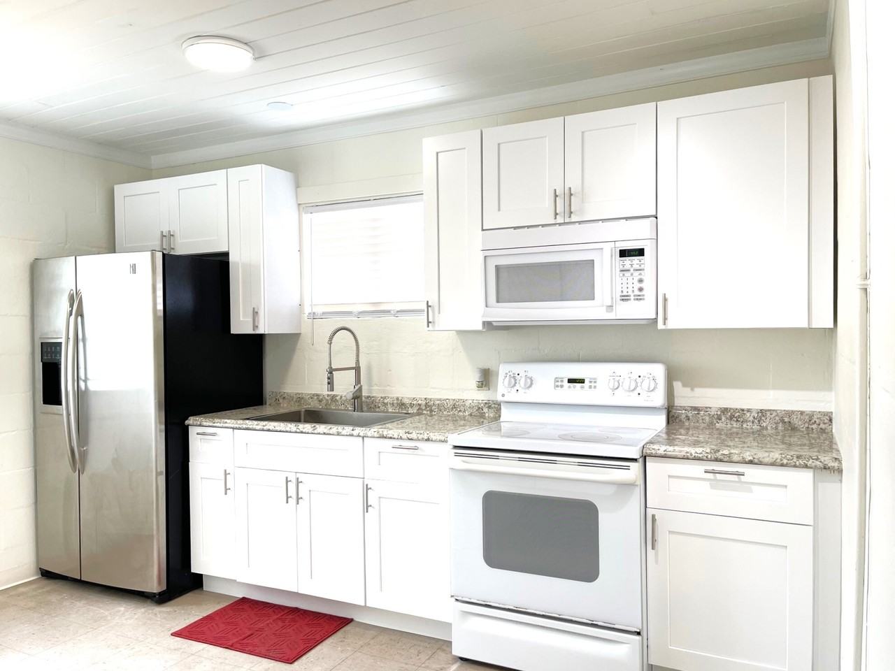 331 East Street - Photo 2 of 17