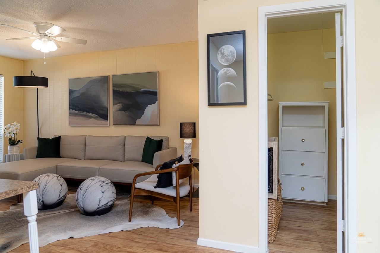 2104 San Gabriel Street - Photo 4 of 28