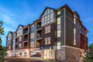 featured image of 701 Knickerbocker St