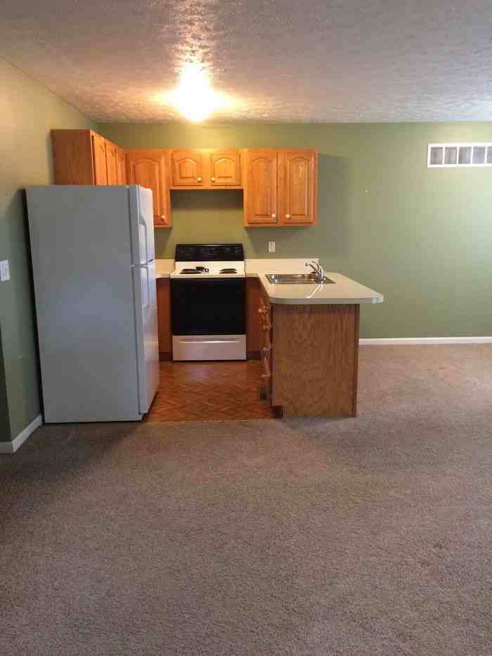 210 W Main St - Photo 3 of 9