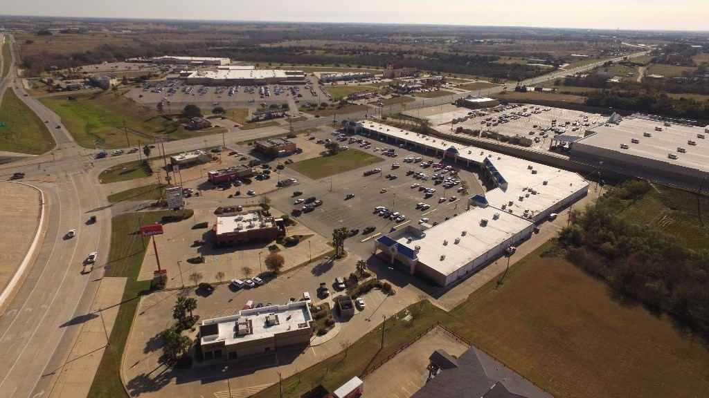 2644b US Highway 290 West #2644B - Photo 3 of 8