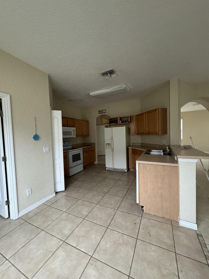 533 Birkdale St #1 - Photo 6 of 50