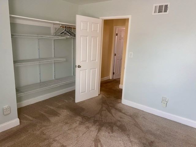 4728 Mount Saint Helens Drive - Photo 4 of 15