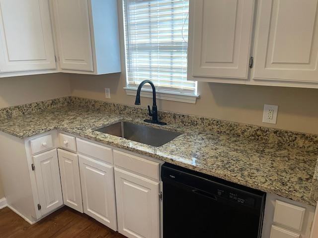 35 Green Acres Ct - Photo 3 of 8