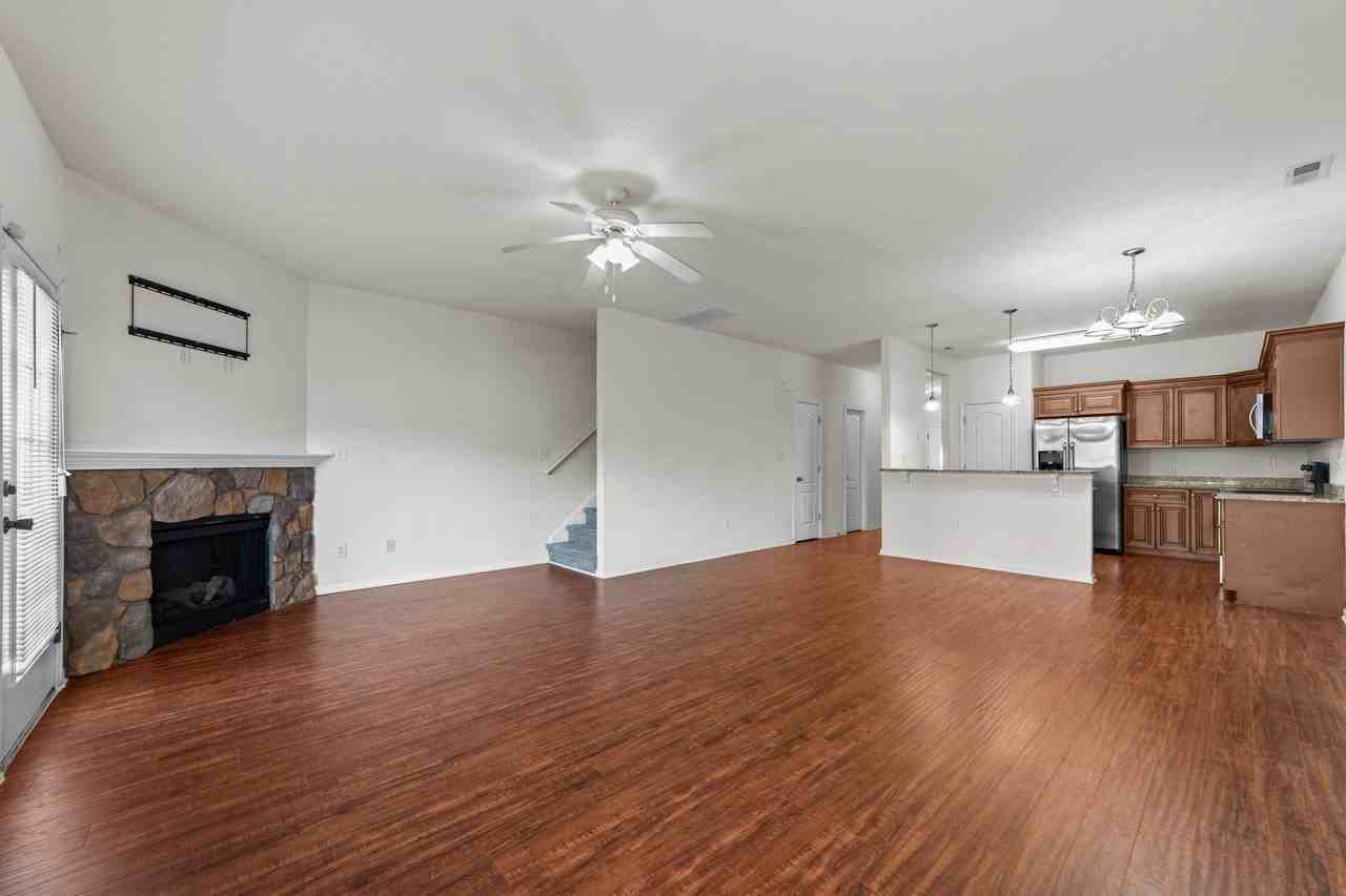 905 Pecan Point Rd #1 - Photo 3 of 50
