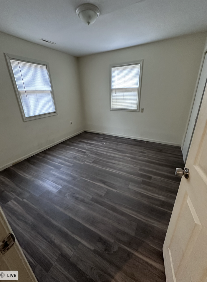 1614B Boyd Ln - Photo 4 of 5