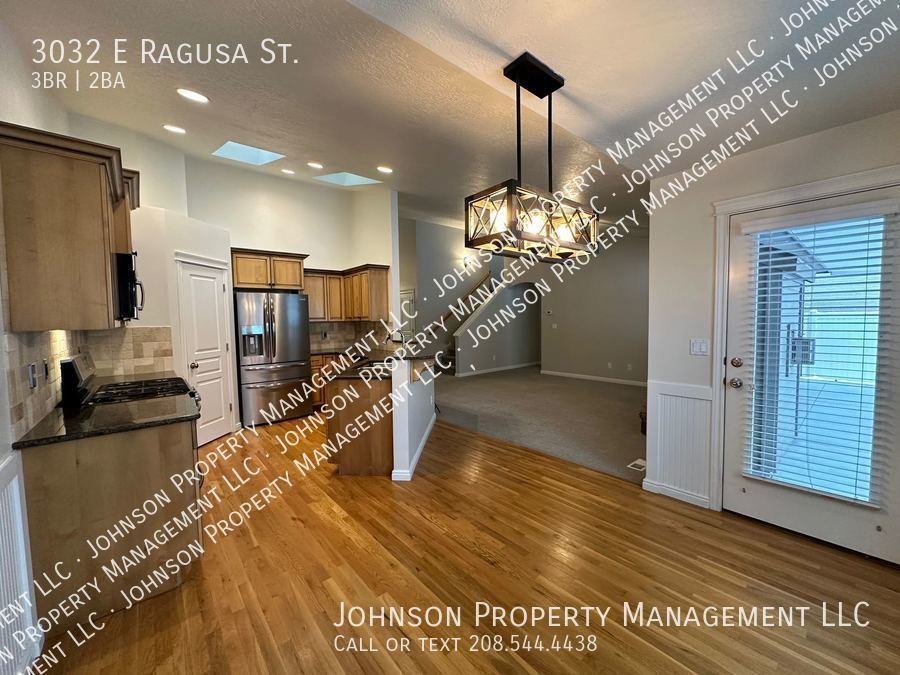 3032 E Ragusa St - Photo 7 of 21