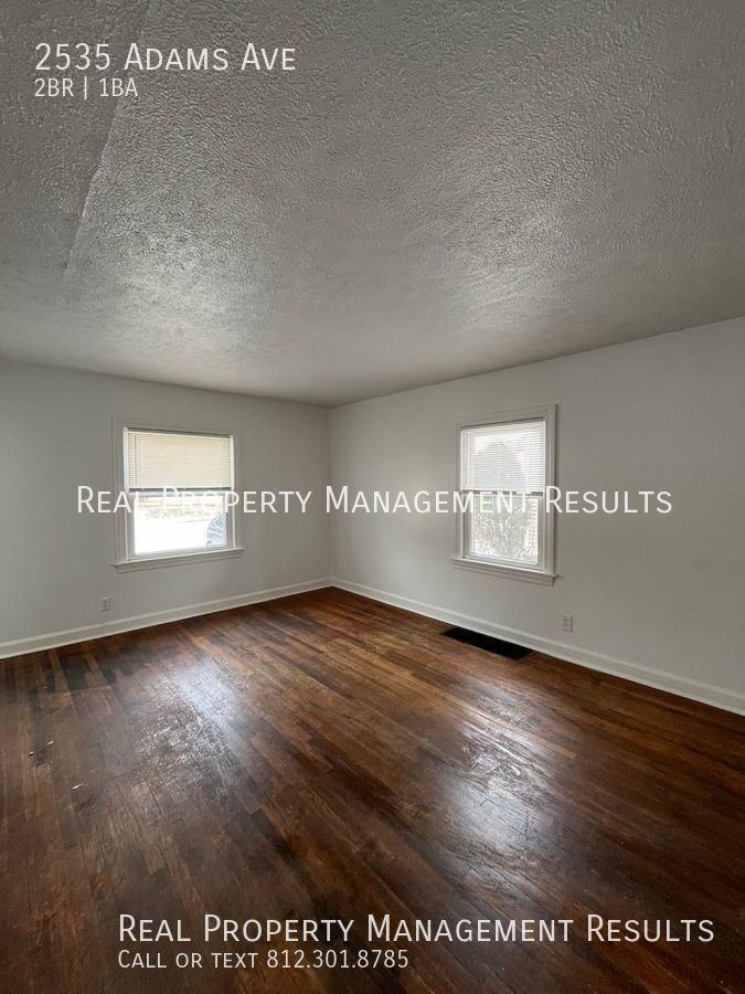 2535 Adams Ave - Photo 3 of 15