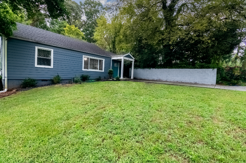 38 Adair Ave - Photo 3 of 30