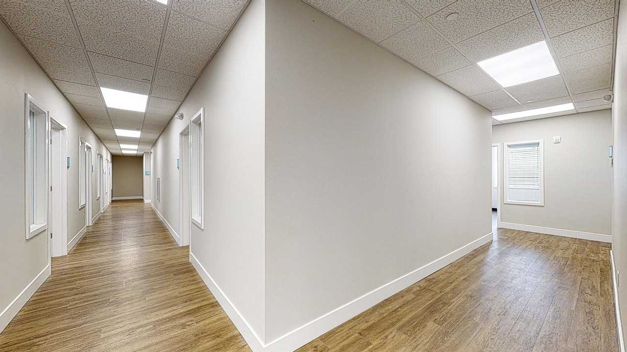 3321 173rd PL NE, Ste 104 - Photo 6 of 9