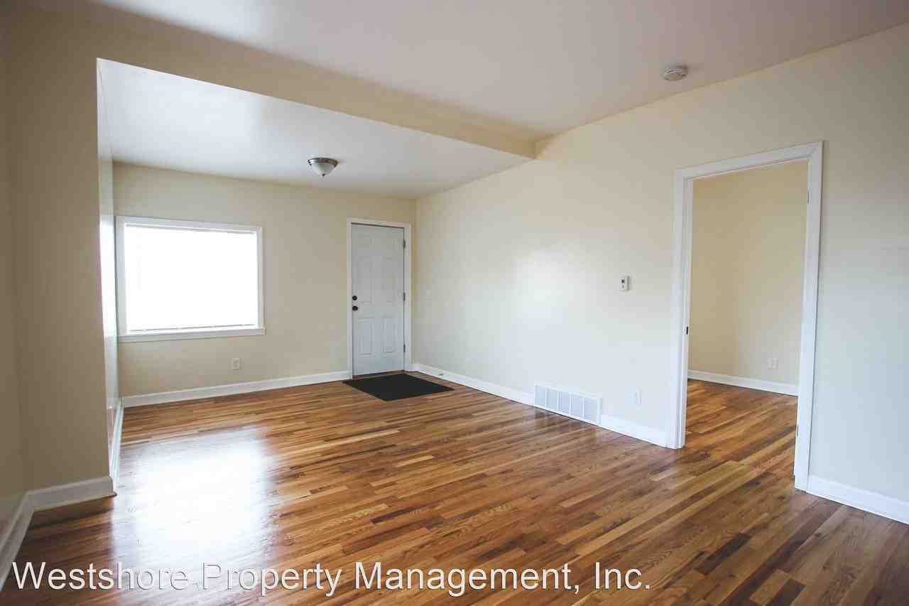 205 Merrill Avenue - Photo 2 of 9