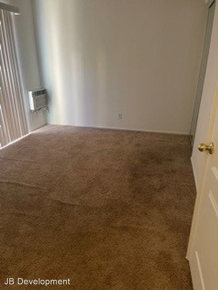 501-521 N Lark Ellen Ave - Photo 2 of 5