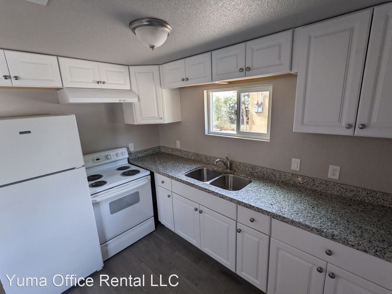 1210 W 3rd Street - Photo 2 of 6