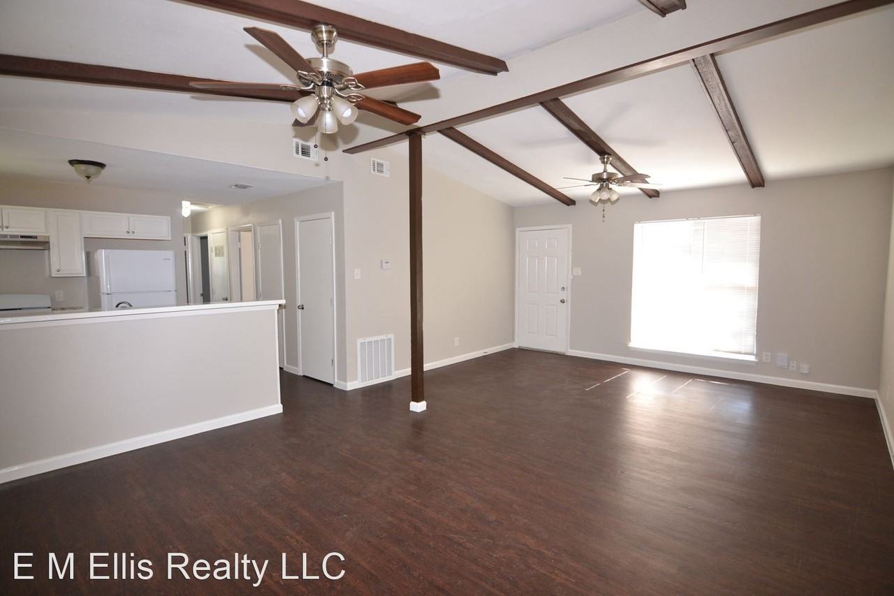 5123 Village Gln - Photo 2 of 11