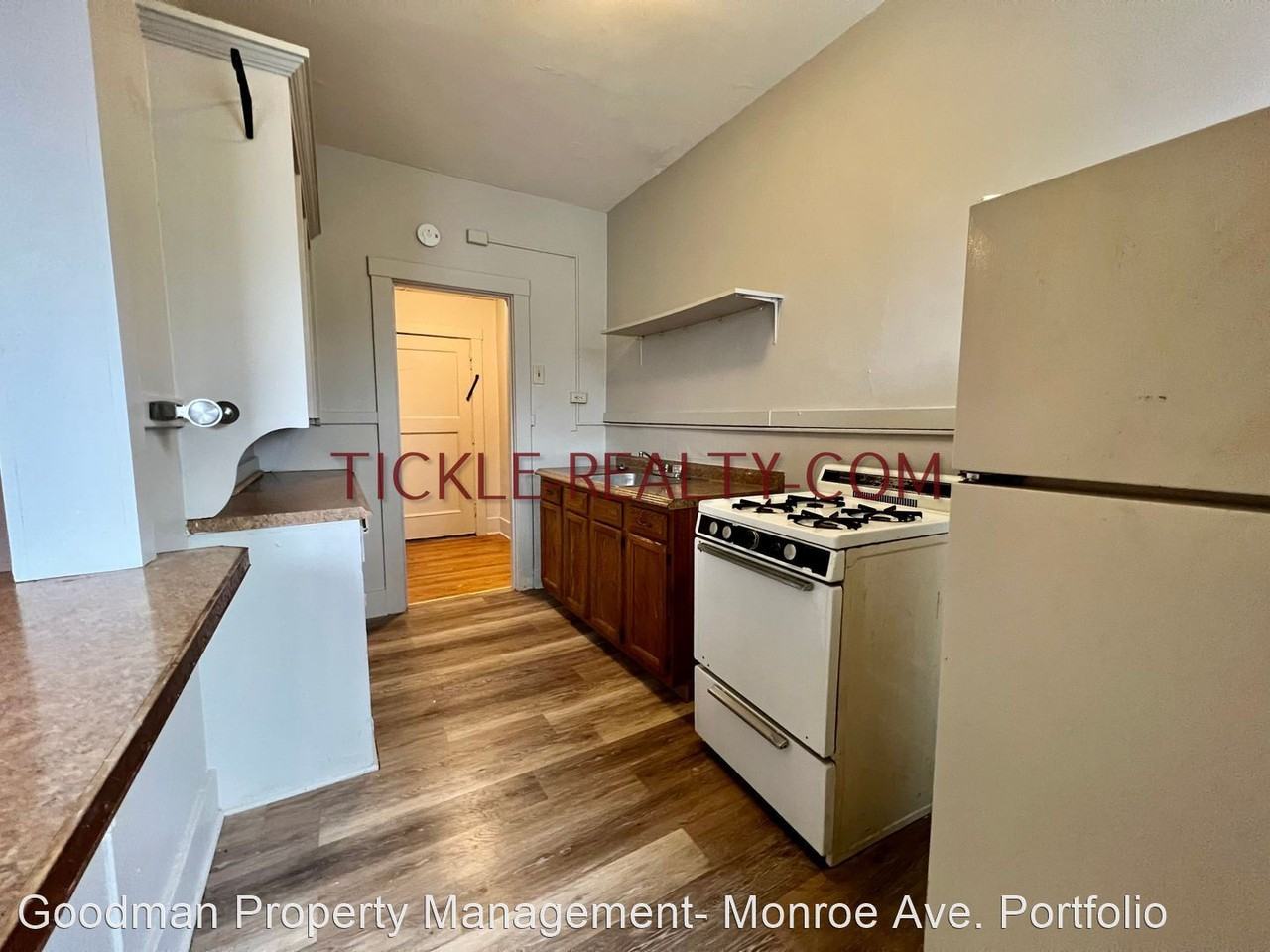 640 Monroe Ave - Photo 3 of 16