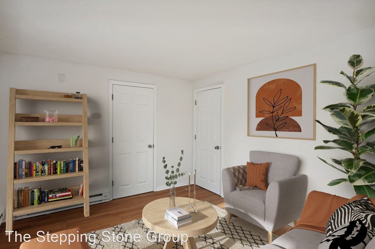 2704 Garfield Ave South - Photo 2 of 15