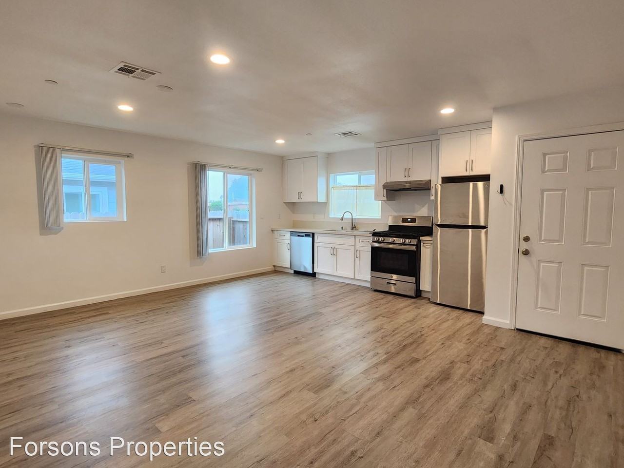 1086 Forson Rd - Photo 2 of 13