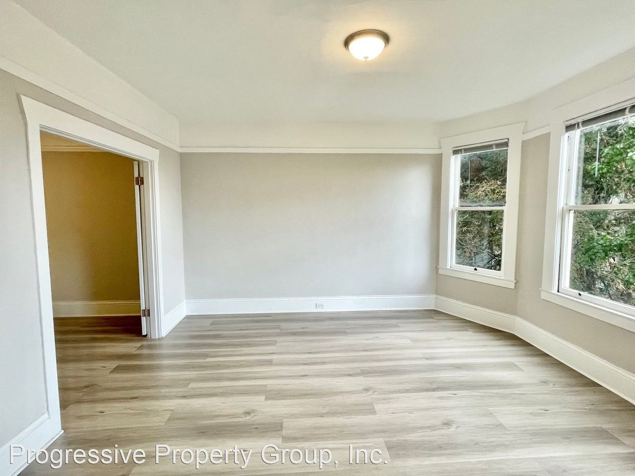 945 Pine Street - Photo 3 of 23