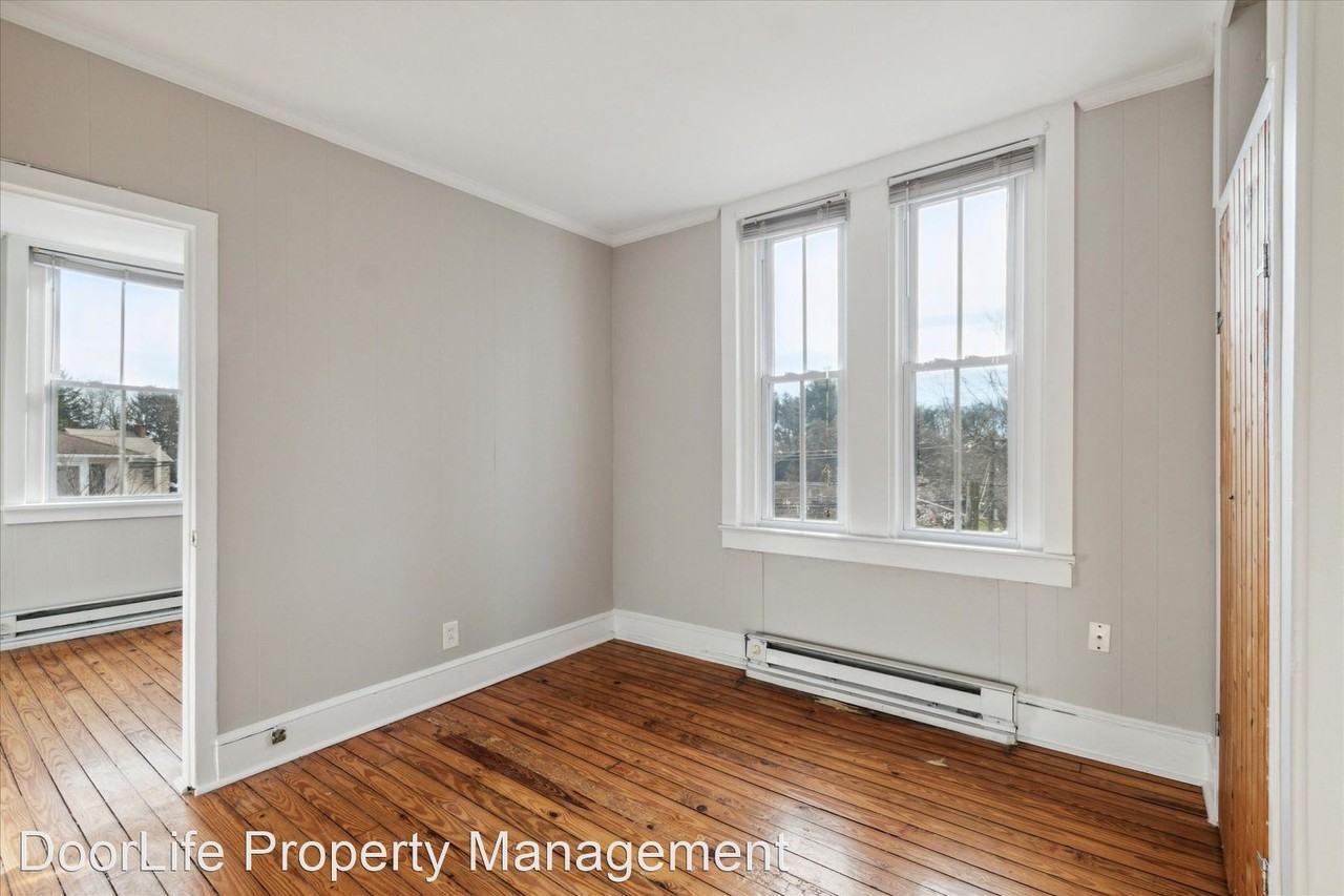 1406 W Strasburg Rd Apartments in West Chester, PA 19382 Zumper