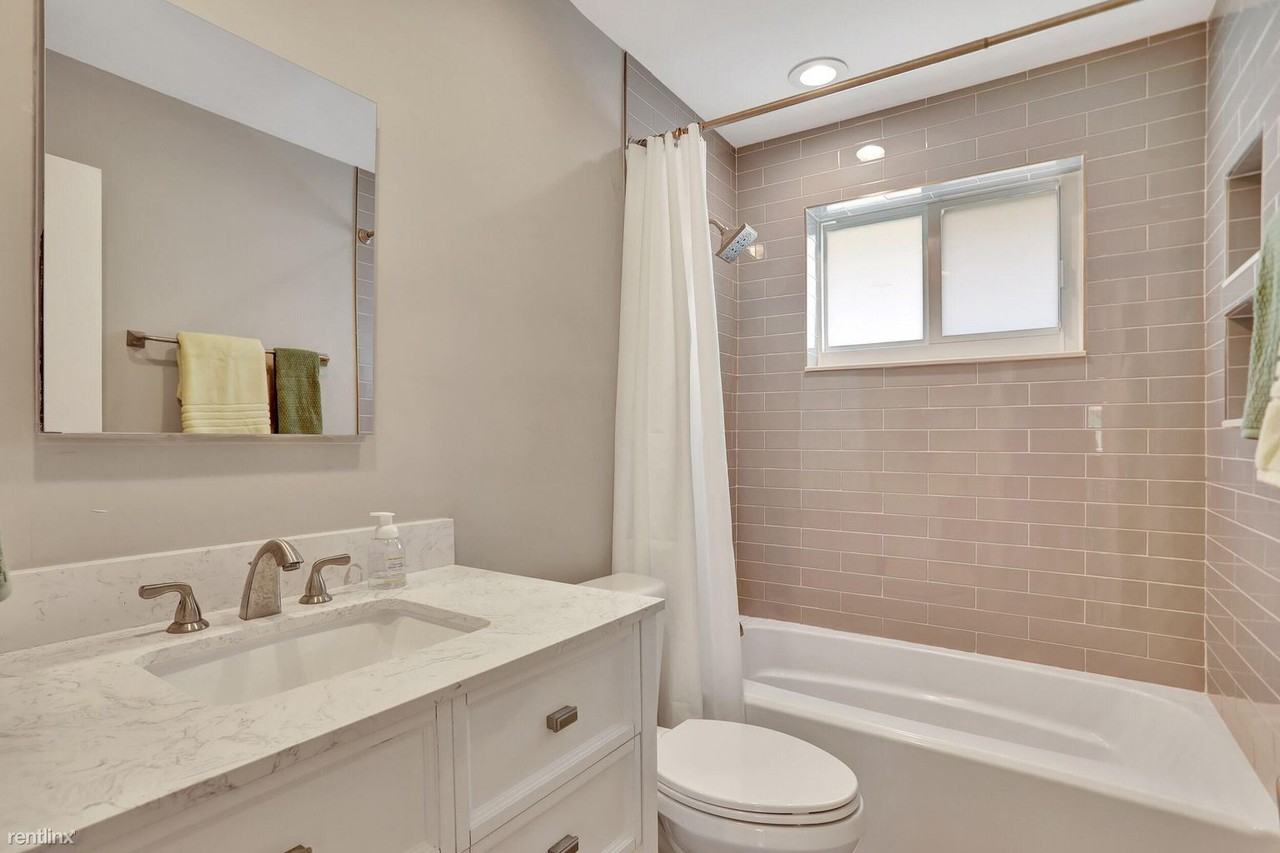 400 Se 5th Ct - Photo 3 of 13