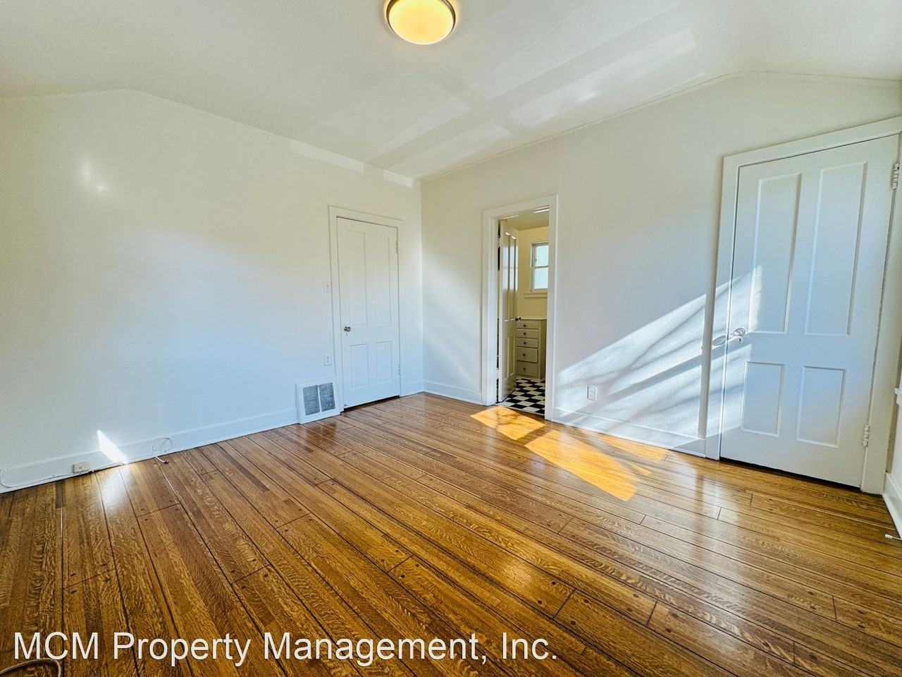 180 S ORANGE DR - Photo 3 of 9