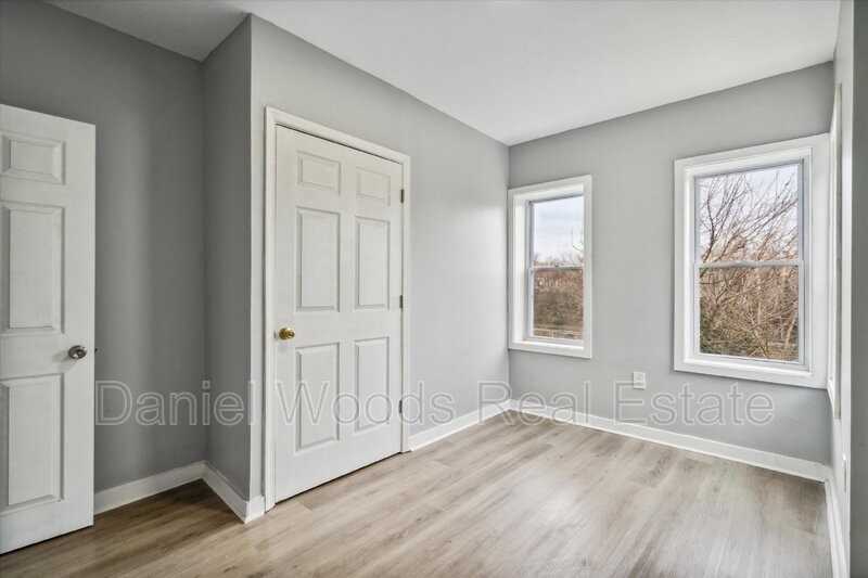 4277 Mantua Ave - Photo 2 of 20